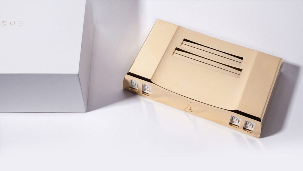 Lanzan la consola más cara del mundo y es una NES bañada en oro
